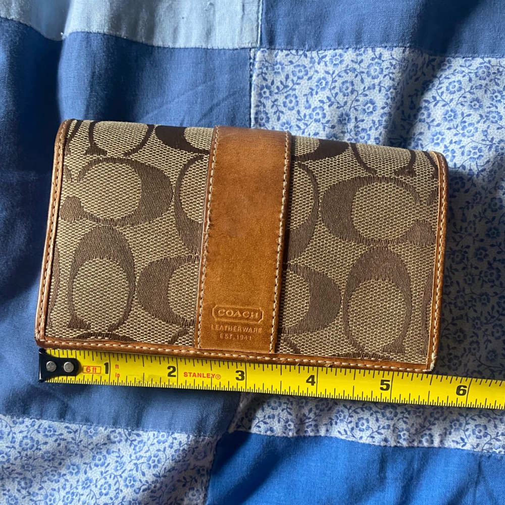 Coach Collection Bundle - Picture 12 of 16